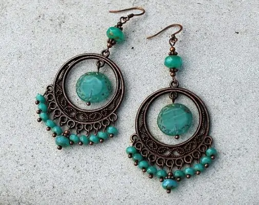 9 Best Jewelry Products To Dropship in 2021 5 Best Jewelry Products To Dropship in 2021