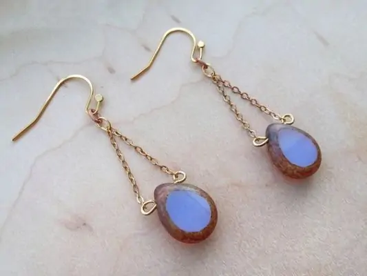 9 Best Jewelry Products To Dropship in 2021 8 Best Jewelry Products To Dropship in 2021