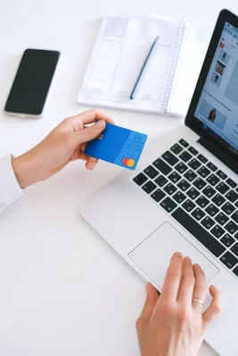 What You Should Know When Using a Credit Card for Dropshipping (2022) 3 Credit Card